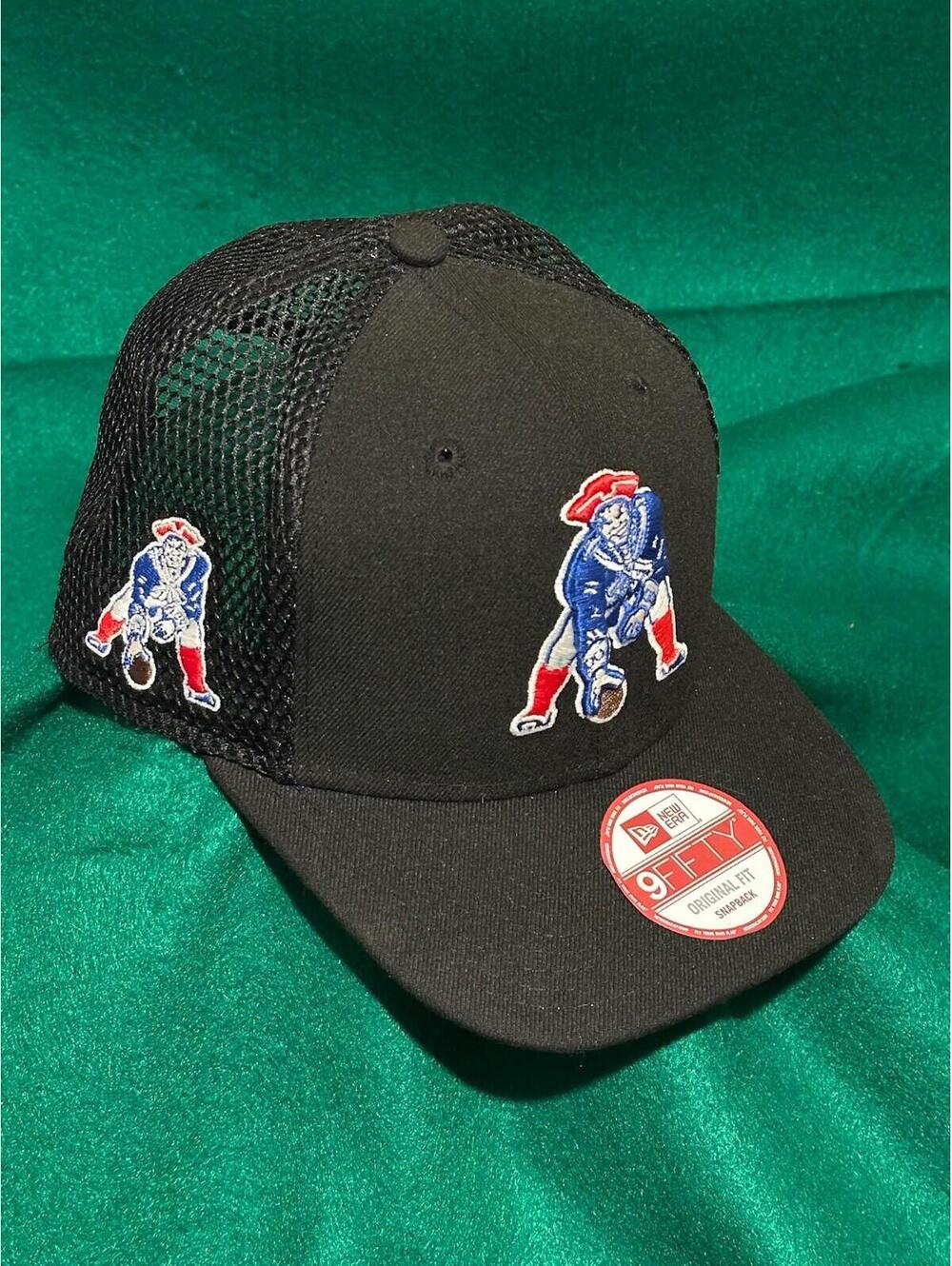 New England Patriots "Pat the Patriot" Logo New Era 9FIFTY Mesh Snapback Trucker